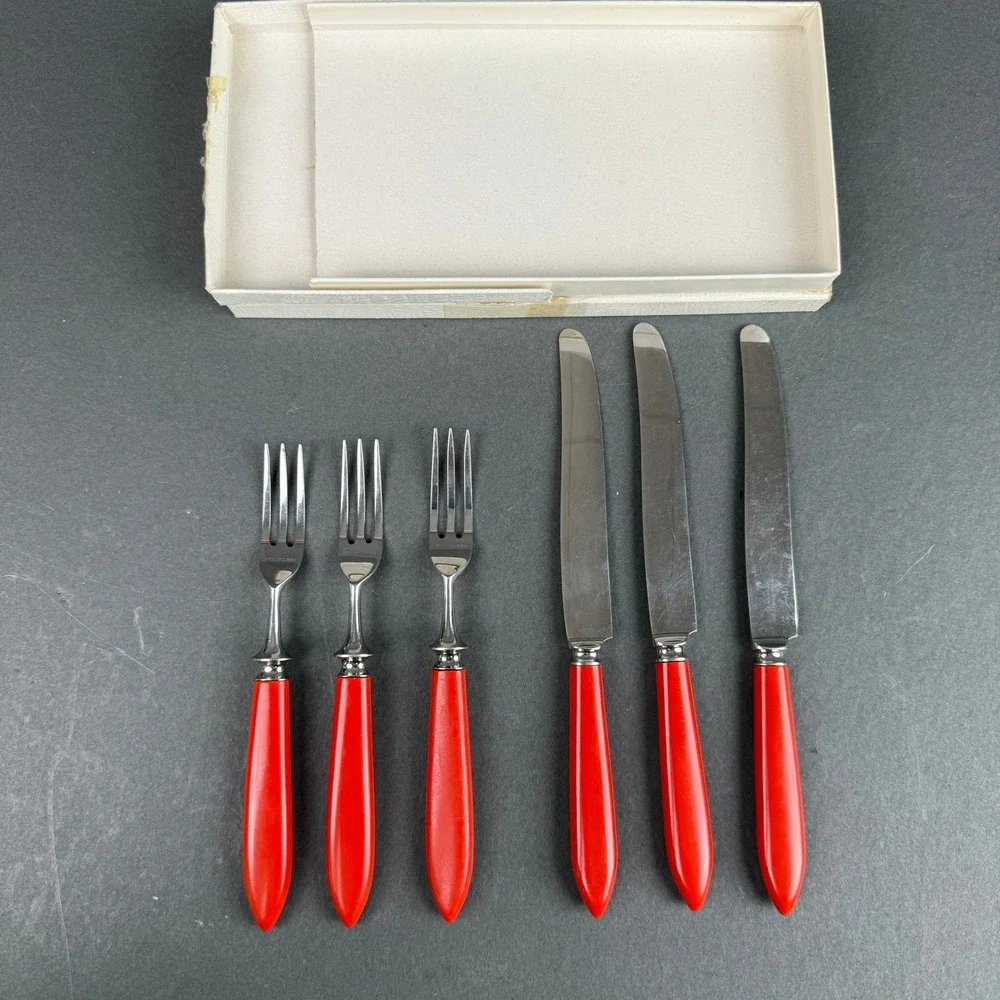 Northampton Vintage Stainless Flatware Set 6pc Red Handles